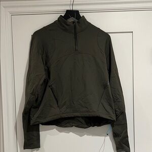 Lululemon Women’s Olive Green Half Zip
